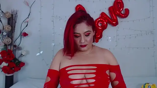 Snapshot of Amara_Red chatting on February 2025 11:21:02 PM Amara Red online show from February 2025 11:21:02 PM