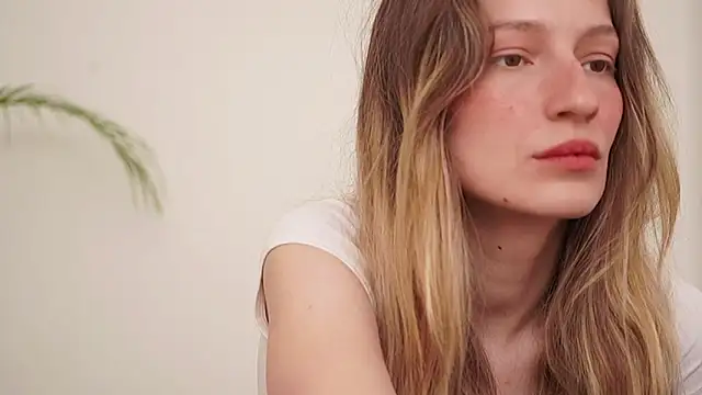 Stephany talks online show from November 2025 08:33:02 PM