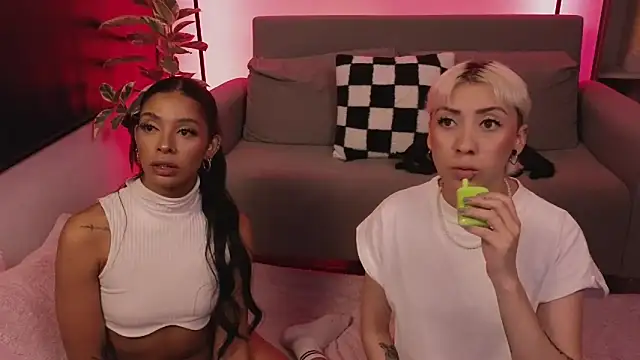 Snapshot of jane_hart_ chatting on November 2025 01:00:01 AM jane hart online show from November 2025 01:00:01 AM