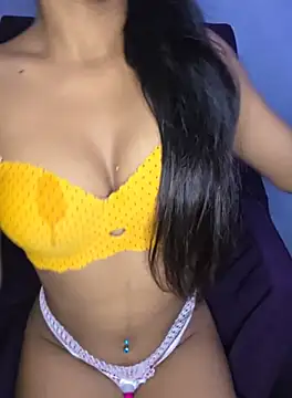 Snapshot of Liyana_Babe chatting on October 2025 02:31:02 AM Liyana Babe online show from October 2025 02:31:02 AM