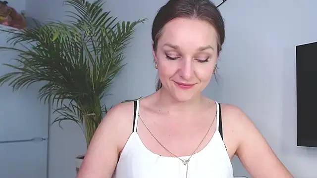 AliciaDesire online show from January 2025 11:04:02 AM