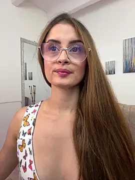 MiaaLoren online show from October 2025 03:54:01 PM