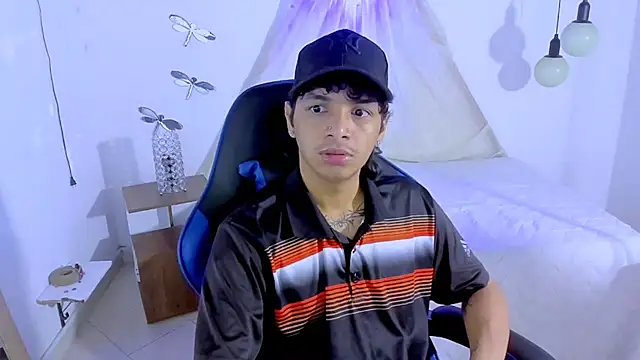 Snapshot of Brand_habes chatting on November 2025 02:50:02 PM Brand habes online show from November 2025 02:50:02 PM