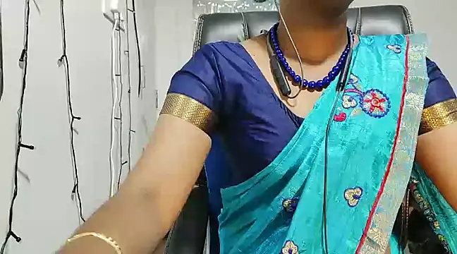 Anjali cute-Pondati online show from February 2025 01:11:01 AM