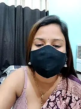 Snapshot of payal_sharma1 chatting on February 2025 01:06:01 PM payal sharma1 online show from February 2025 01:06:01 PM