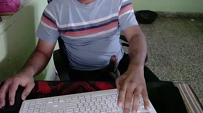 hornycharlie04 online show from February 2025 11:53:01 AM