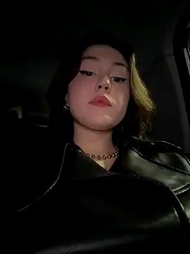 Snapshot of Peachy_Dream chatting on October 2025 06:05:02 PM Peachy Dream online show from October 2025 06:05:02 PM