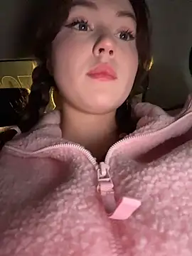 Snapshot of Peachy_Dream chatting on October 2025 06:09:01 PM Peachy Dream online show from October 2025 06:09:01 PM