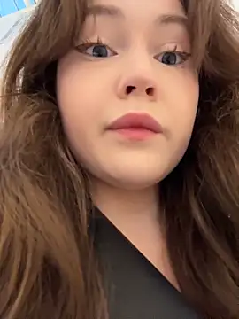 Snapshot of Peachy_Dream chatting on October 2025 02:07:01 PM Peachy Dream online show from October 2025 02:07:01 PM