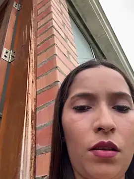 Penelope-Hot online show from December 2025 09:00:02 PM