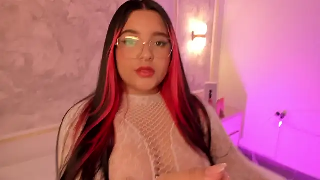 victoria18x online show from October 2025 07:13:01 PM