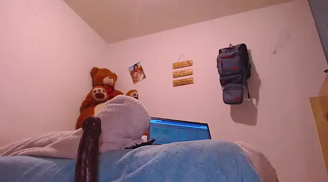 JossCollinss online show from December 2024 06:45:01 AM