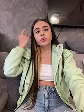 AbyThompson online show from January 2025 08:00:01 PM