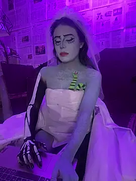 AbyThompson online show from October 2025 08:31:01 PM