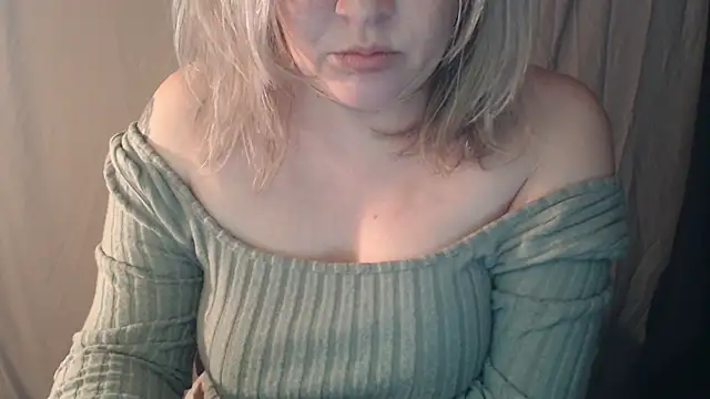 Snapshot of 1BECHA1 chatting on February 2025 10:23:01 AM 1BECHA1 online show from February 2025 10:23:01 AM