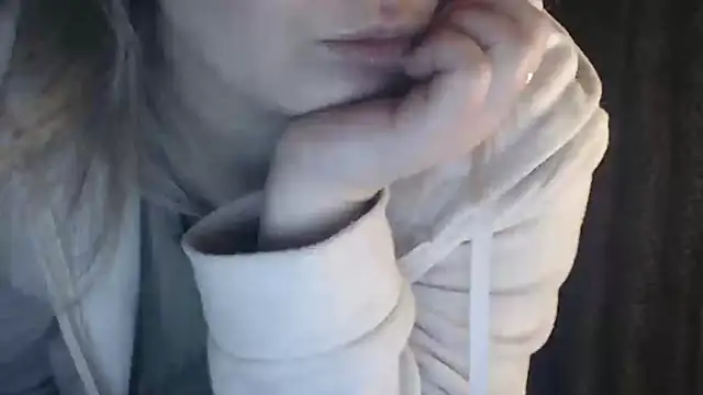 Snapshot of 1BECHA1 chatting on February 2025 07:16:02 PM 1BECHA1 online show from February 2025 07:16:02 PM