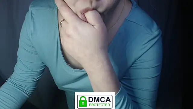 Snapshot of 1BECHA1 chatting on February 2025 02:04:02 PM 1BECHA1 online show from February 2025 02:04:02 PM