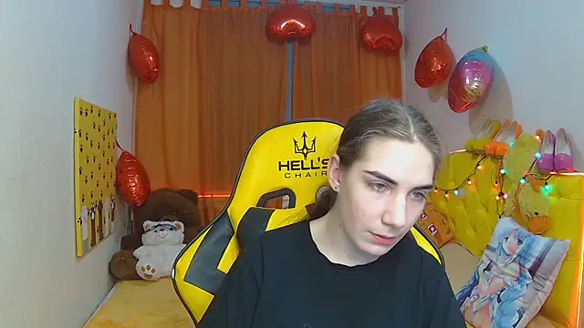 NikaStark  online show from March 2025 07:15:02 PM