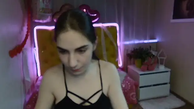 NikaStark  online show from March 2025 07:36:01 PM