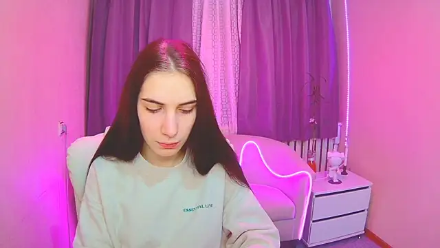 NikaStark  online show from November 2025 08:40:01 PM