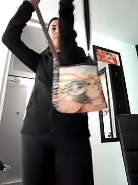 Bonny Klote online show from December 2024 09:37:01 PM