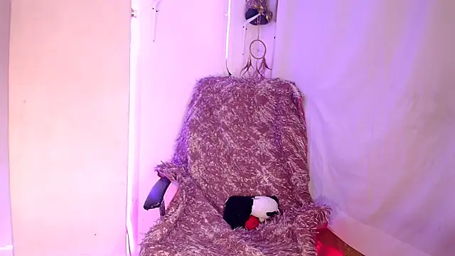 Snapshot of danita_veelz chatting on November 2025 06:56:02 AM danita veelz online show from November 2025 06:56:02 AM