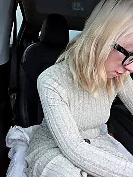 Snapshot of Giuliana_baby chatting on February 2025 04:52:01 PM Giuliana baby online show from February 2025 04:52:01 PM