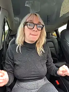 Snapshot of Giuliana_baby chatting on March 2025 12:35:02 PM Giuliana baby online show from March 2025 12:35:02 PM