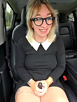 Snapshot of Giuliana_baby chatting on September 2025 07:19:01 AM Giuliana baby online show from September 2025 07:19:01 AM