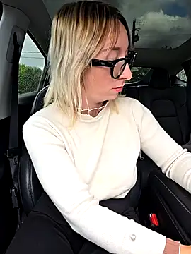 Snapshot of Giuliana_baby chatting on September 2025 03:45:01 PM Giuliana baby online show from September 2025 03:45:01 PM