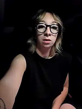 Snapshot of Giuliana_baby chatting on September 2025 04:47:02 AM Giuliana baby online show from September 2025 04:47:02 AM