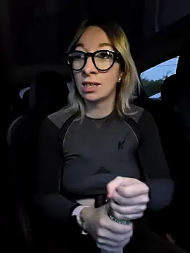 Snapshot of Giuliana_baby chatting on October 2025 06:24:02 AM Giuliana baby online show from October 2025 06:24:02 AM