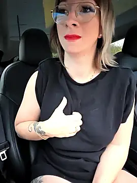 Snapshot of Giuliana_baby chatting on November 2025 08:46:02 AM Giuliana baby online show from November 2025 08:46:02 AM