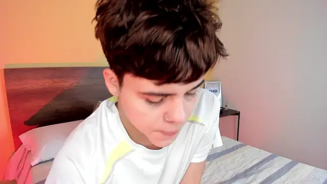 justinbiler online show from January 2025 12:33:01 PM