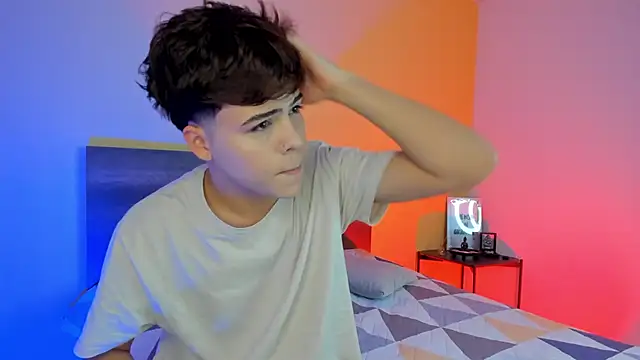 justinbiler online show from February 2025 11:44:02 AM