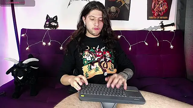 blckwolf 6 online show from December 2024 09:55:02 PM