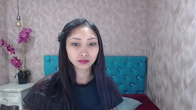 MadelineDoll online show from January 2025 01:27:01 PM