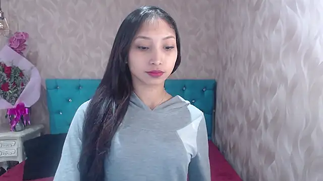 MadelineDoll online show from February 2025 02:40:01 PM