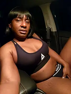 Snapshot of TheMoniqueMiles chatting on March 2025 09:52:02 AM TheMoniqueMiles online show from March 2025 09:52:02 AM