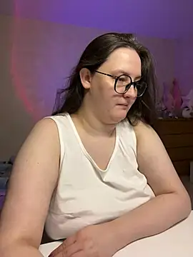 Snapshot of hungry1bunny chatting on March 2025 07:34:01 PM hungry1bunny online show from March 2025 07:34:01 PM