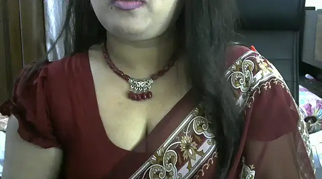 Snapshot of SweetGirlRani143 chatting on December 2024 09:35:01 PM SweetGirlRani143 online show from December 2024 09:35:01 PM