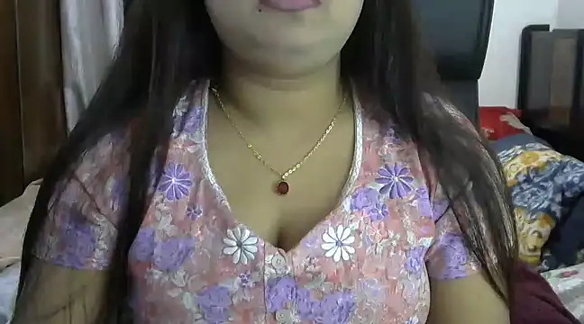 Snapshot of SweetGirlRani143 chatting on December 2024 02:54:02 PM SweetGirlRani143 online show from December 2024 02:54:02 PM