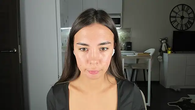 Snapshot of nilliluv chatting on November 2025 02:10:02 AM nilliluv online show from November 2025 02:10:02 AM