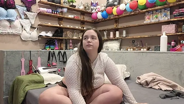 Kimberly-Caprice online show from February 2025 05:14:01 AM