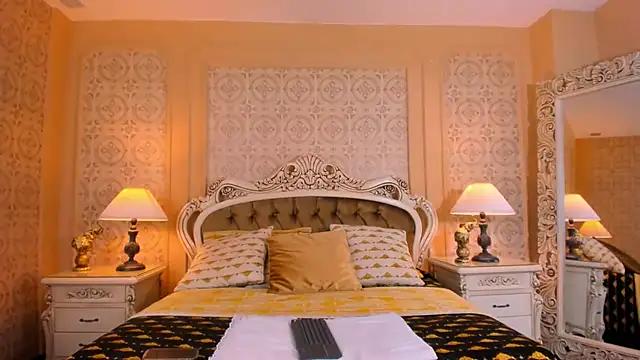 OrianaRodhes online show from February 2025 09:42:01 PM