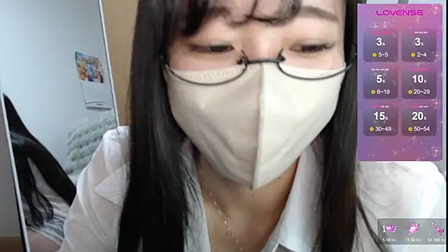 Rio chan  online show from March 2025 03:18:02 PM