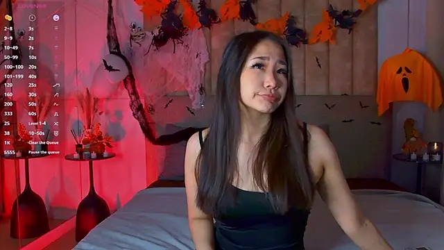 RizeShiro online show from November 2025 05:28:02 AM