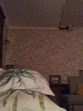 Snapshot of TheeRealShow chatting on December 2024 02:38:02 PM TheeRealShow online show from December 2024 02:38:02 PM