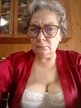 Snapshot of IrinaSweet54 chatting on October 2025 07:51:02 AM IrinaSweet54 online show from October 2025 07:51:02 AM