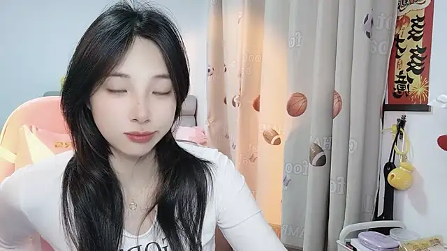 ooo   mimi online show from February 2025 12:33:02 PM